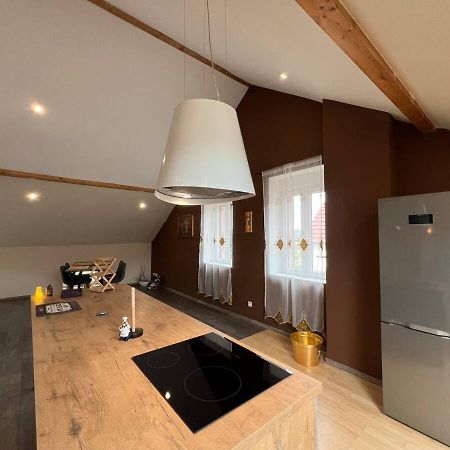 Loft Spacieux En Pleine Foret Bining Exteriör bild
