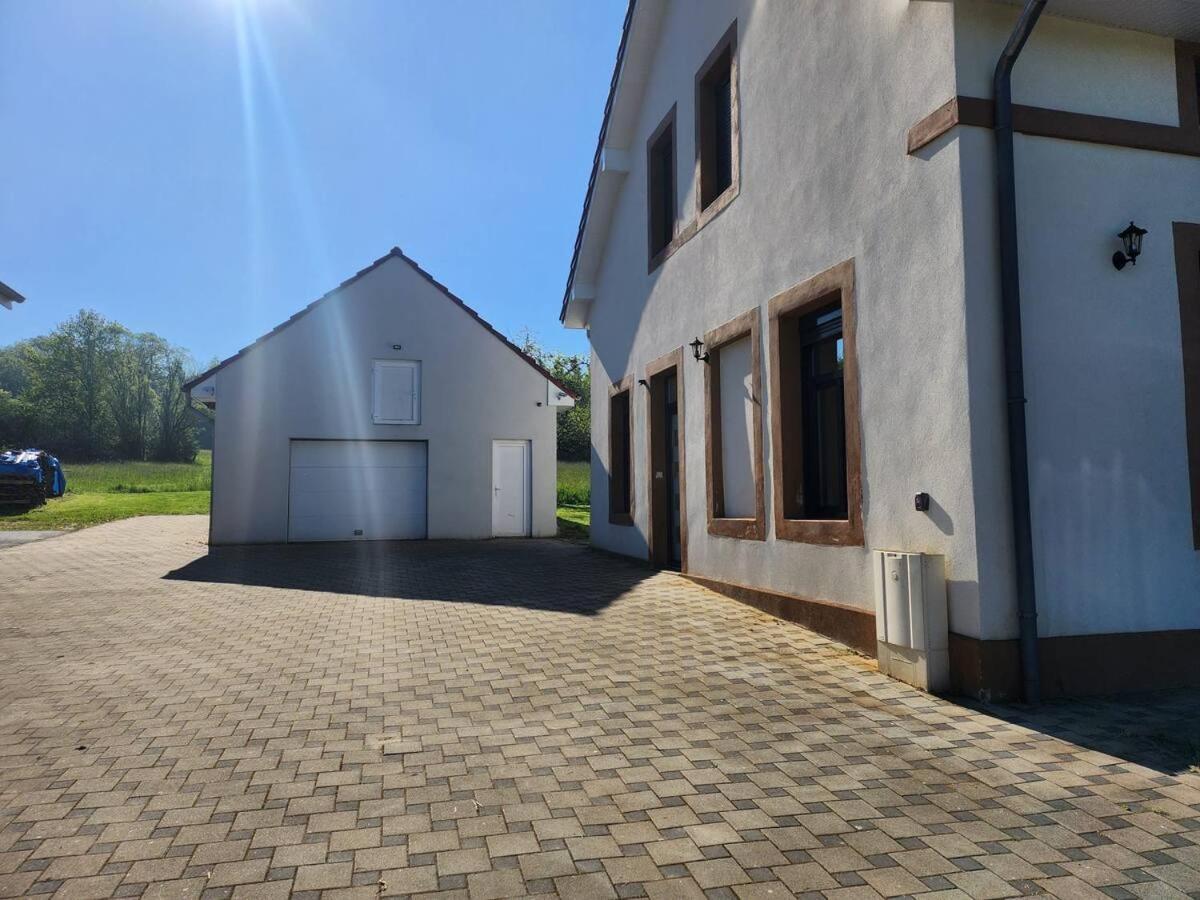 Loft Spacieux En Pleine Foret Bining Exteriör bild
