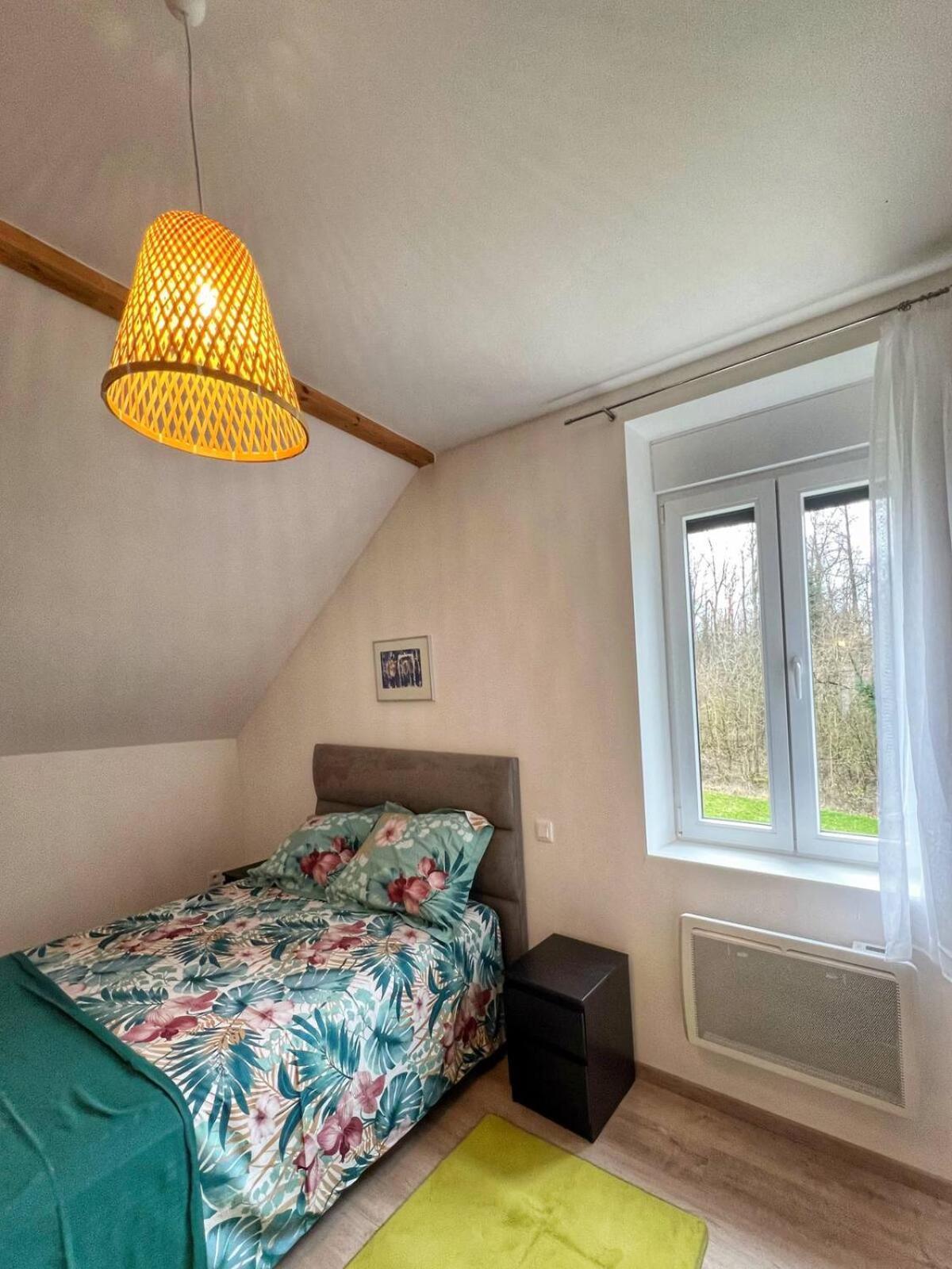 Loft Spacieux En Pleine Foret Bining Exteriör bild